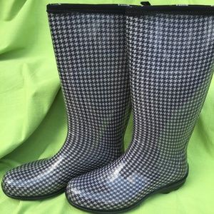 KAMIK Rain Boot Size 11 Black White Hounds Tooth